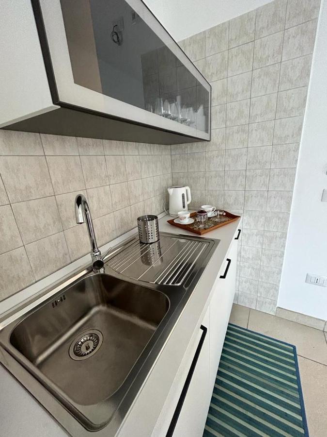 Sunny House Fourteen อัสเซมินิ ภายนอก รูปภาพ